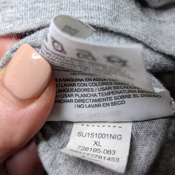 Nike Youth "Just Do It" Gray Tank Top Size XL 💪 - Picture 8 of 9